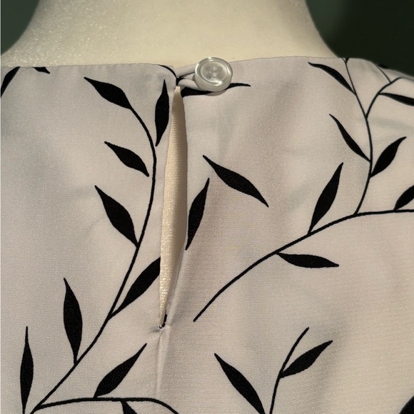 Women’s white polyester sleeveless blouse size XL - Picture 5 of 10